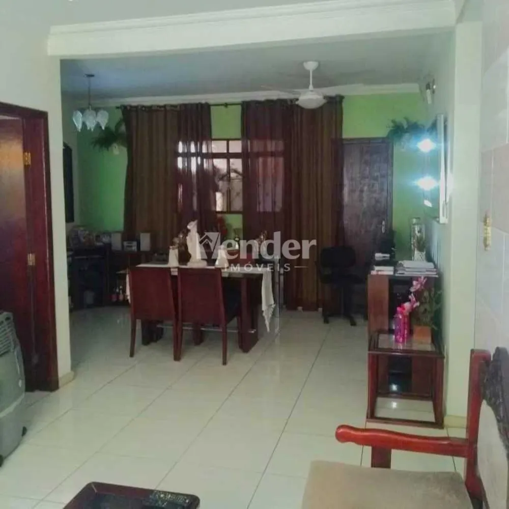 Casa, 3 quartos, 240 m² - Foto 6