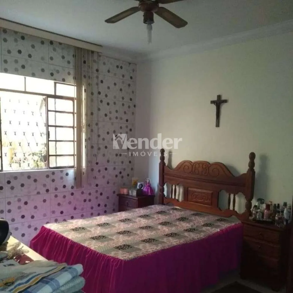 Casa, 3 quartos, 240 m² - Foto 11