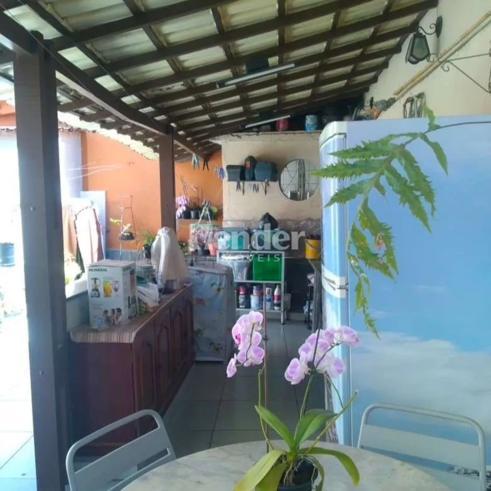 Casa, 3 quartos, 240 m² - Foto 4