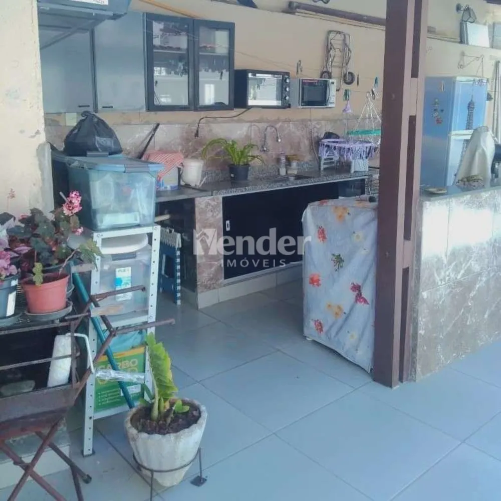 Casa, 3 quartos, 240 m² - Foto 1