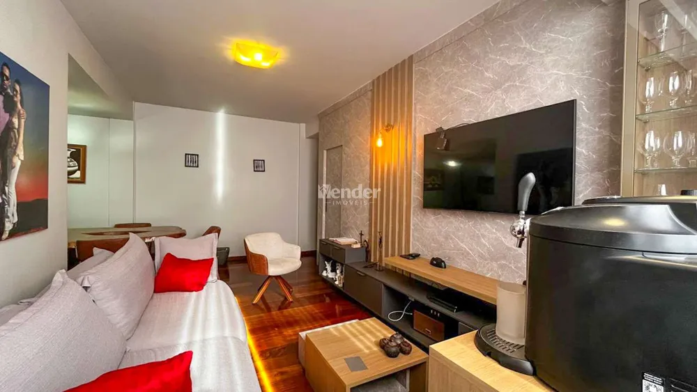 Apartamento, 3 quartos, 130 m² - Foto 1