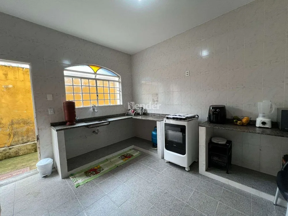 Casa, 6 quartos, 300 m² - Foto 6