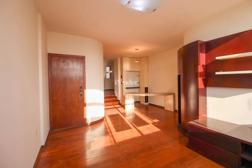 Apartamento, 4 quartos, 190 m² - Foto 2