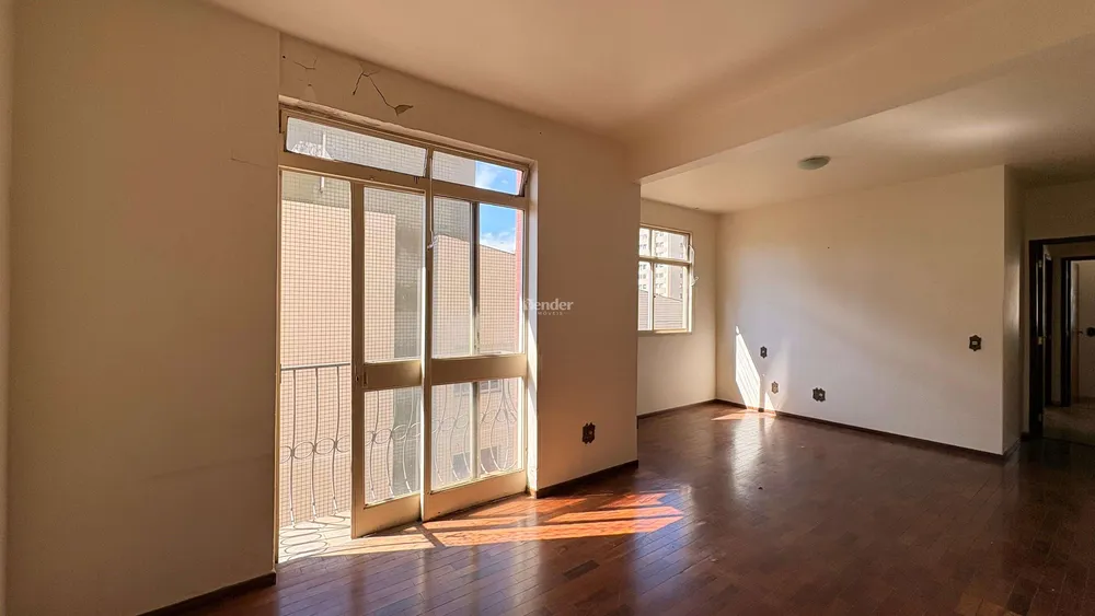 Apartamento, 3 quartos, 100 m² - Foto 3