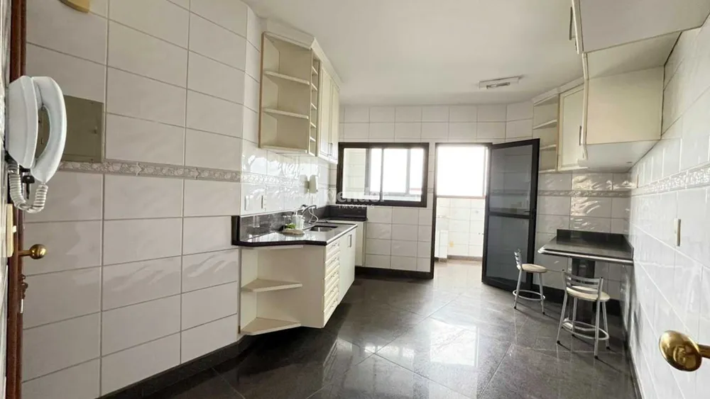 Cobertura, 4 quartos, 279 m² - Foto 13