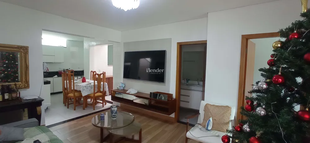 Casa, 5 quartos, 290 m² - Foto 1