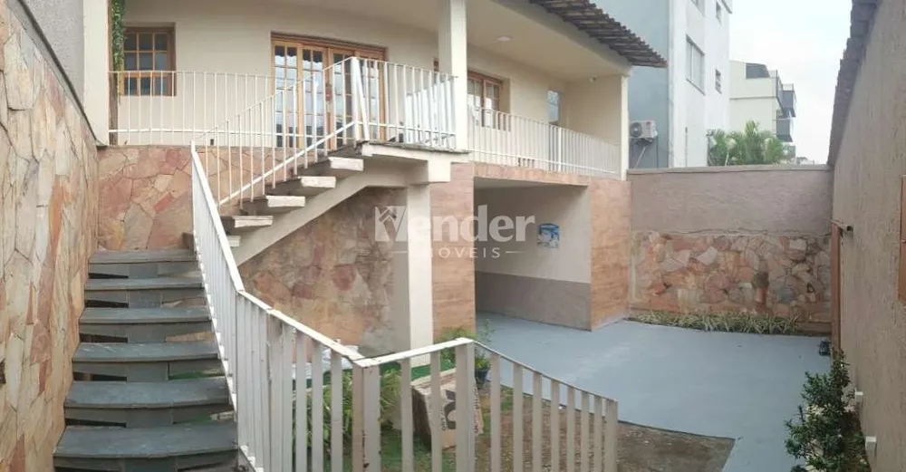 Casa, 3 quartos, 166 m² - Foto 1