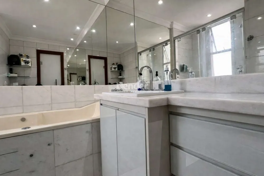 Cobertura, 4 quartos, 225 m² - Foto 11