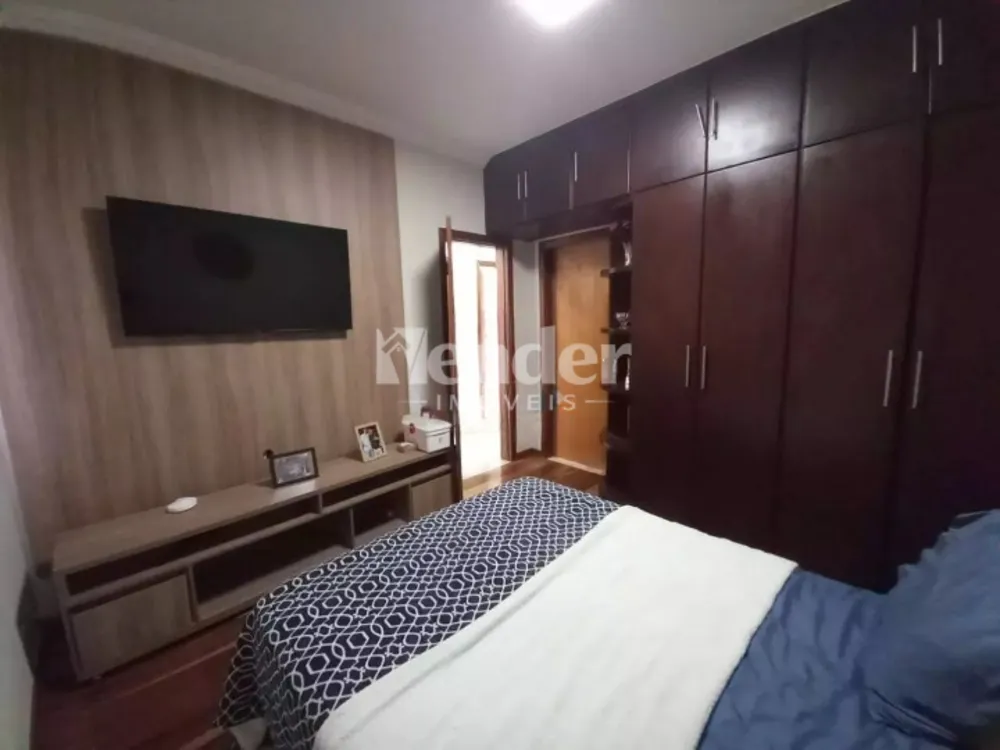 Casa, 3 quartos, 333 m² - Foto 2
