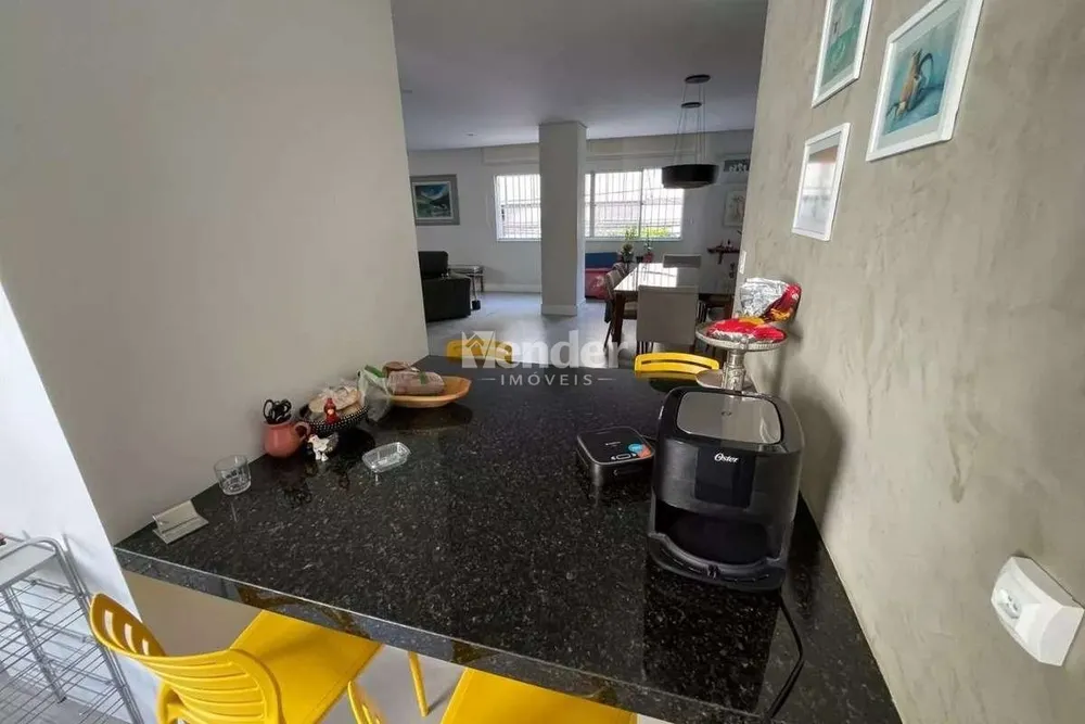 Apartamento, 3 quartos, 159 m² - Foto 1