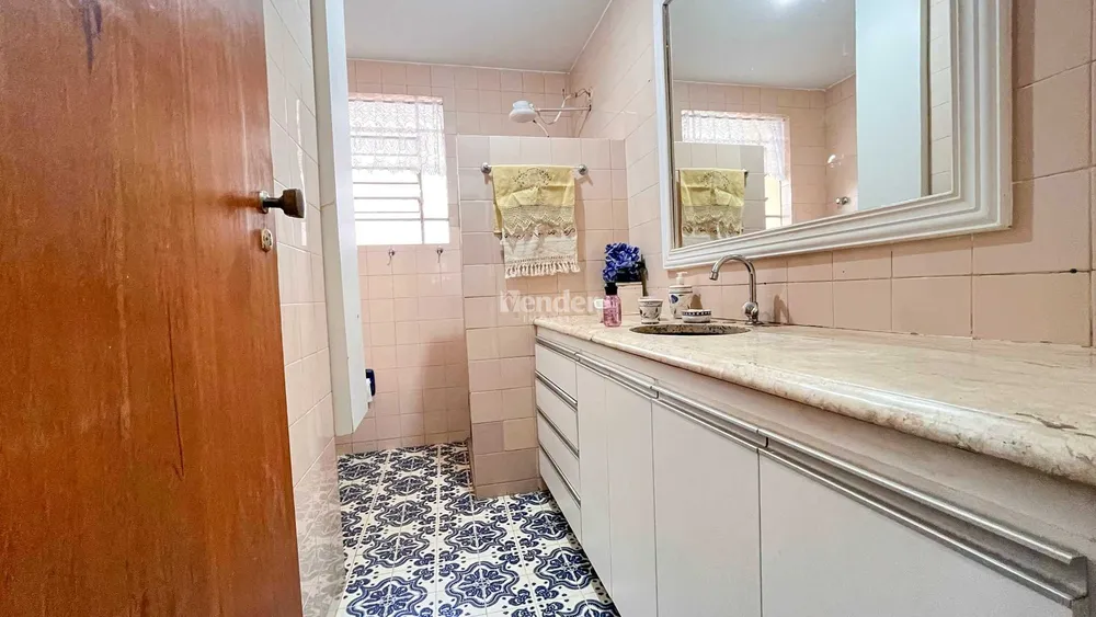 Casa, 4 quartos, 317 m² - Foto 4