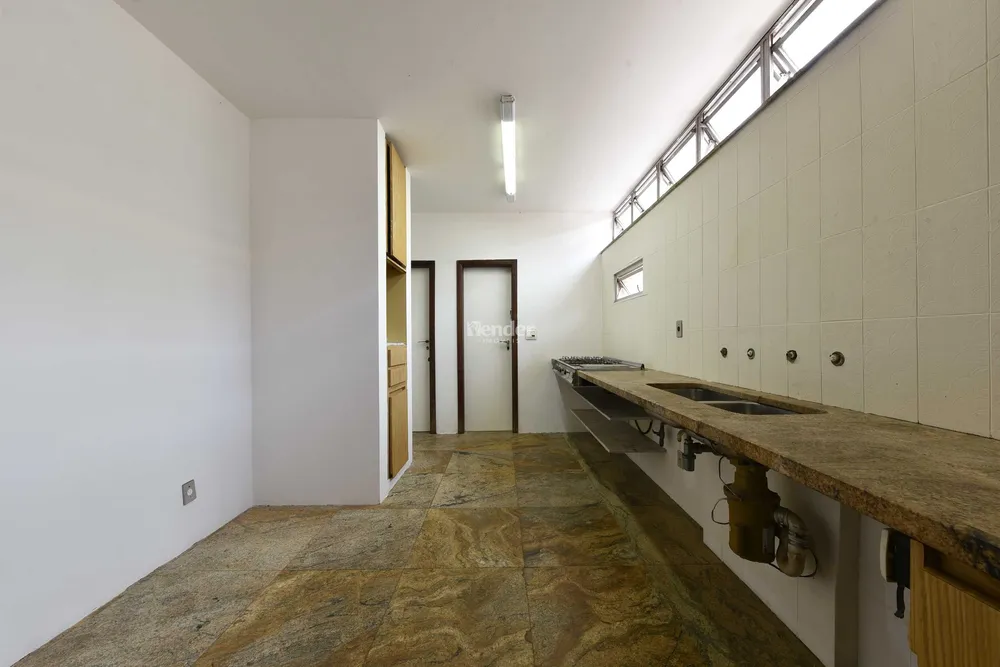 Casa, 6 quartos, 679 m² - Foto 2