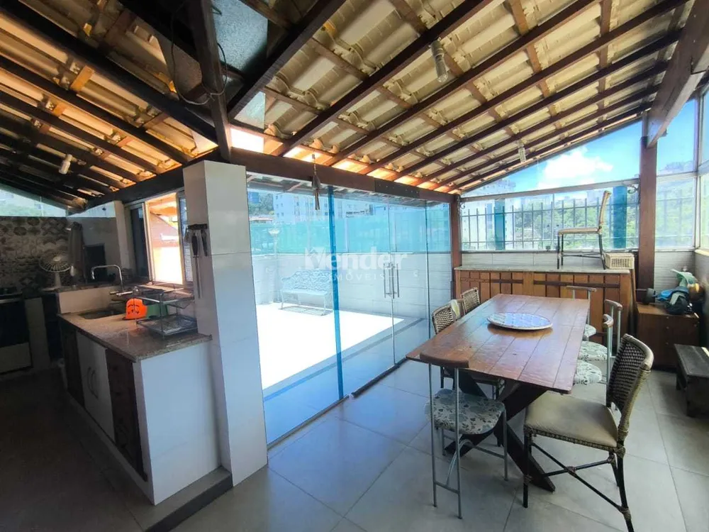 Cobertura, 4 quartos, 220 m² - Foto 2