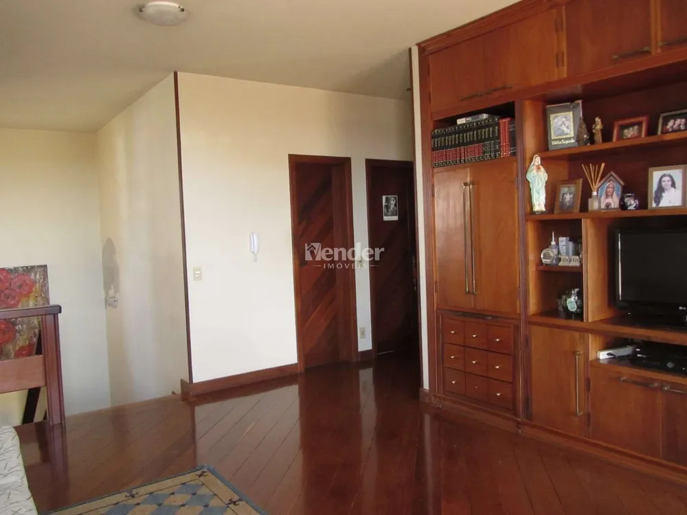 Casa, 3 quartos, 354 m² - Foto 7