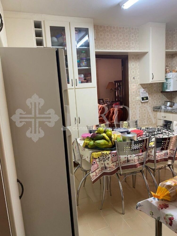Casa à venda com 3 quartos, 136m² - Foto 7