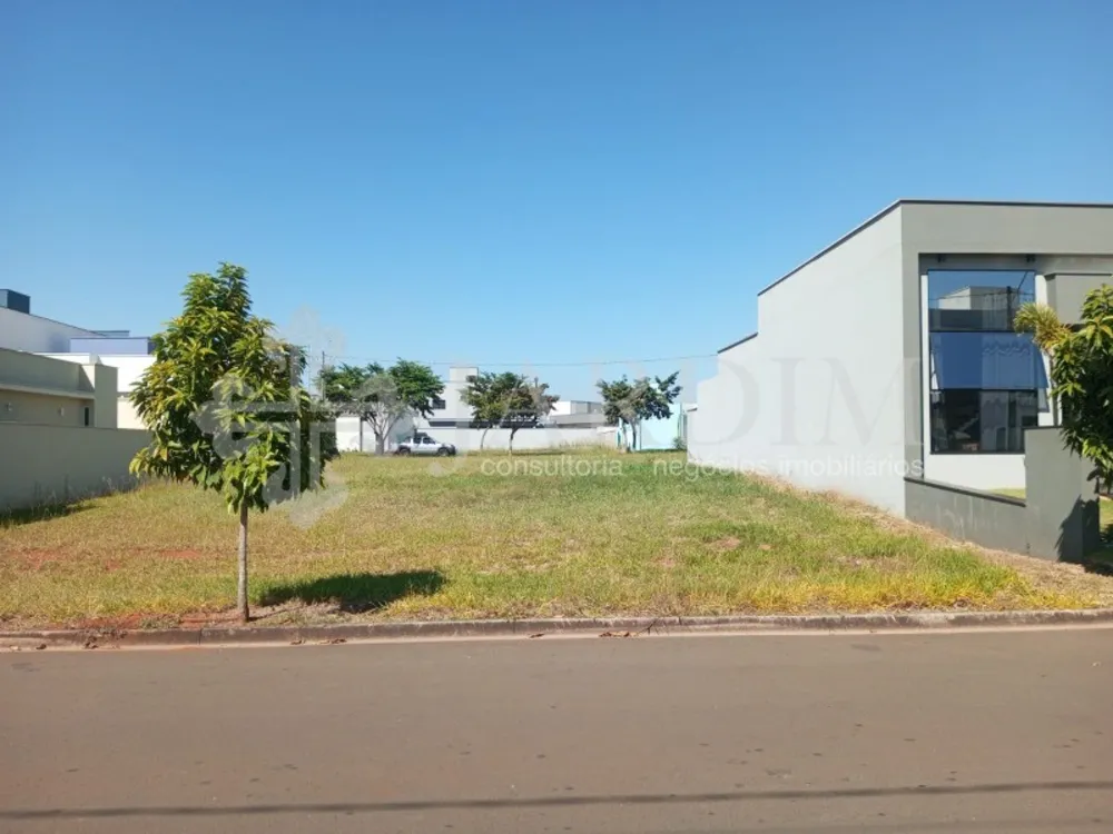 Terreno, 245 m² - Foto 1