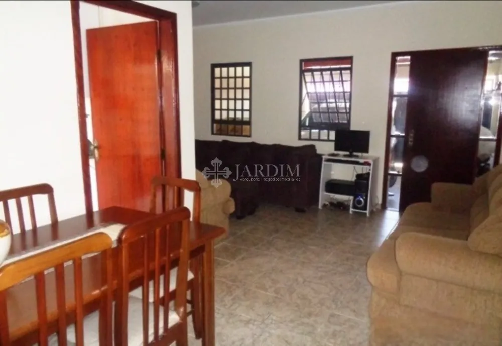 Casa, 3 quartos - Foto 1