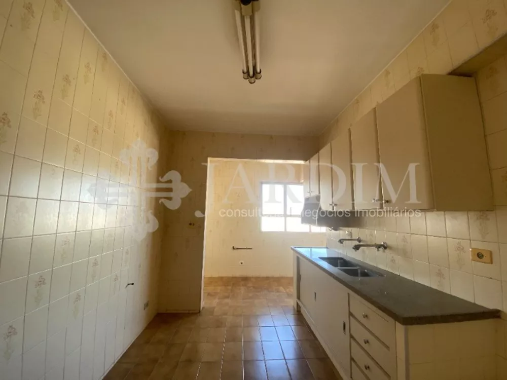 Apartamento à venda com 3 quartos, 177m² - Foto 25