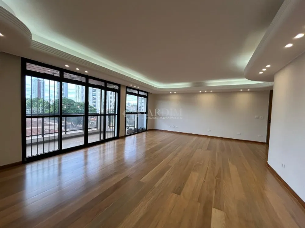 Apartamento, 4 quartos, 240 m² - Foto 1