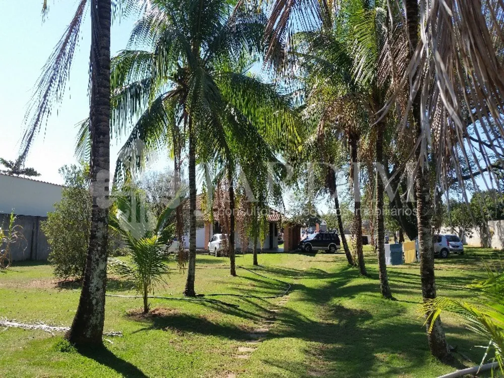 Chácara, 3 quartos, 5600 m² - Foto 1