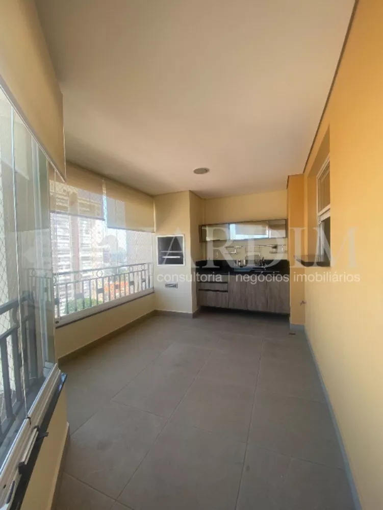 Apartamento à venda com 3 quartos, 129m² - Foto 1