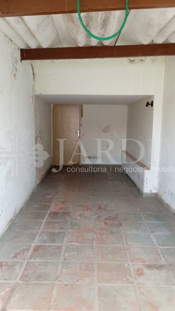 Casa à venda com 3 quartos, 175m² - Foto 2