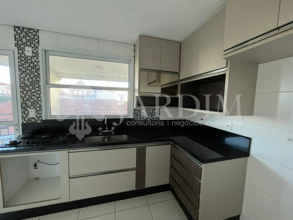 Apartamento, 3 quartos, 130 m² - Foto 3