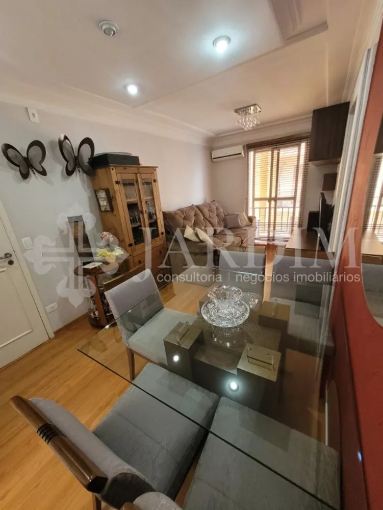 Apartamento à venda com 3 quartos, 71m² - Foto 2