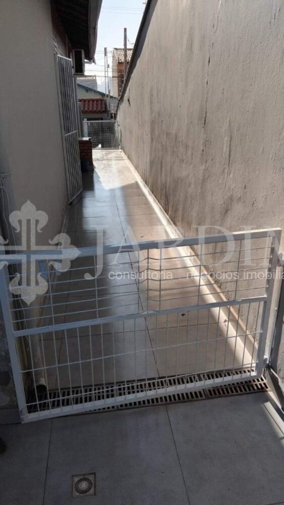 Casa à venda com 3 quartos, 278m² - Foto 15