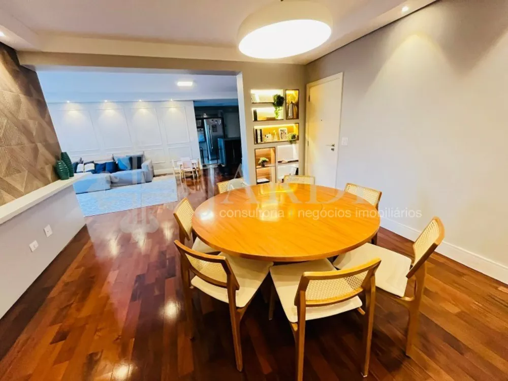 Apartamento à venda com 3 quartos, 151m² - Foto 8