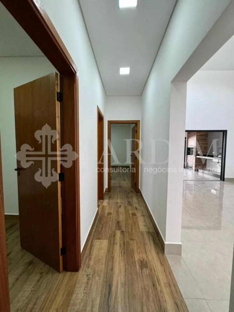 Casa de Condomínio à venda com 3 quartos, 256m² - Foto 3