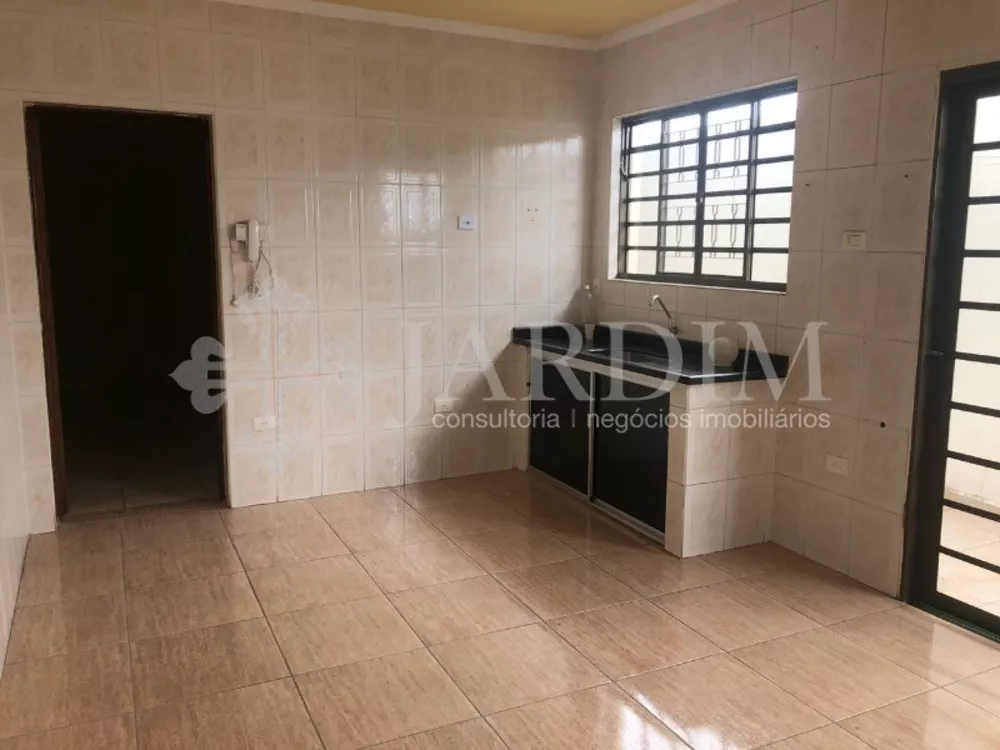 Casa à venda com 2 quartos, 125m² - Foto 3