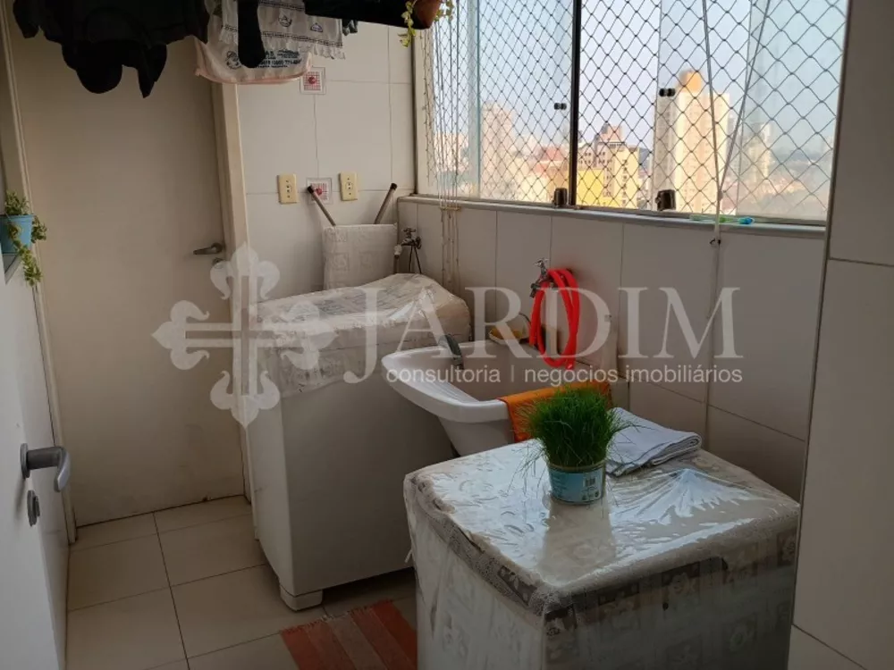 Apartamento à venda com 3 quartos, 91m² - Foto 2