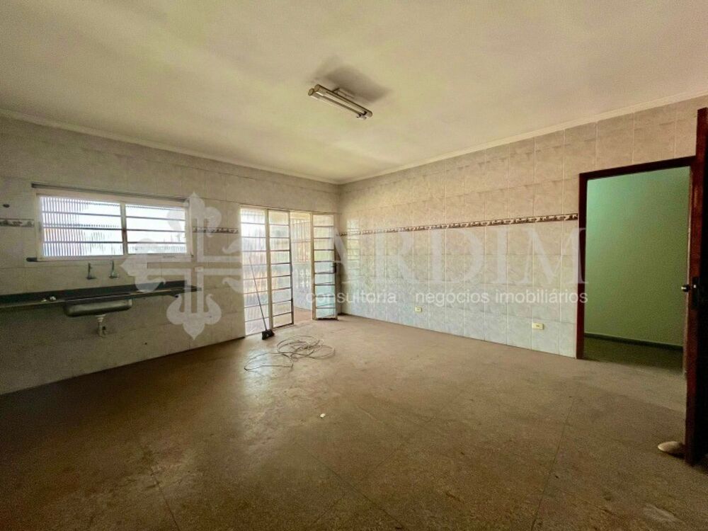 Prédio Inteiro à venda com 3 quartos, 220m² - Foto 5