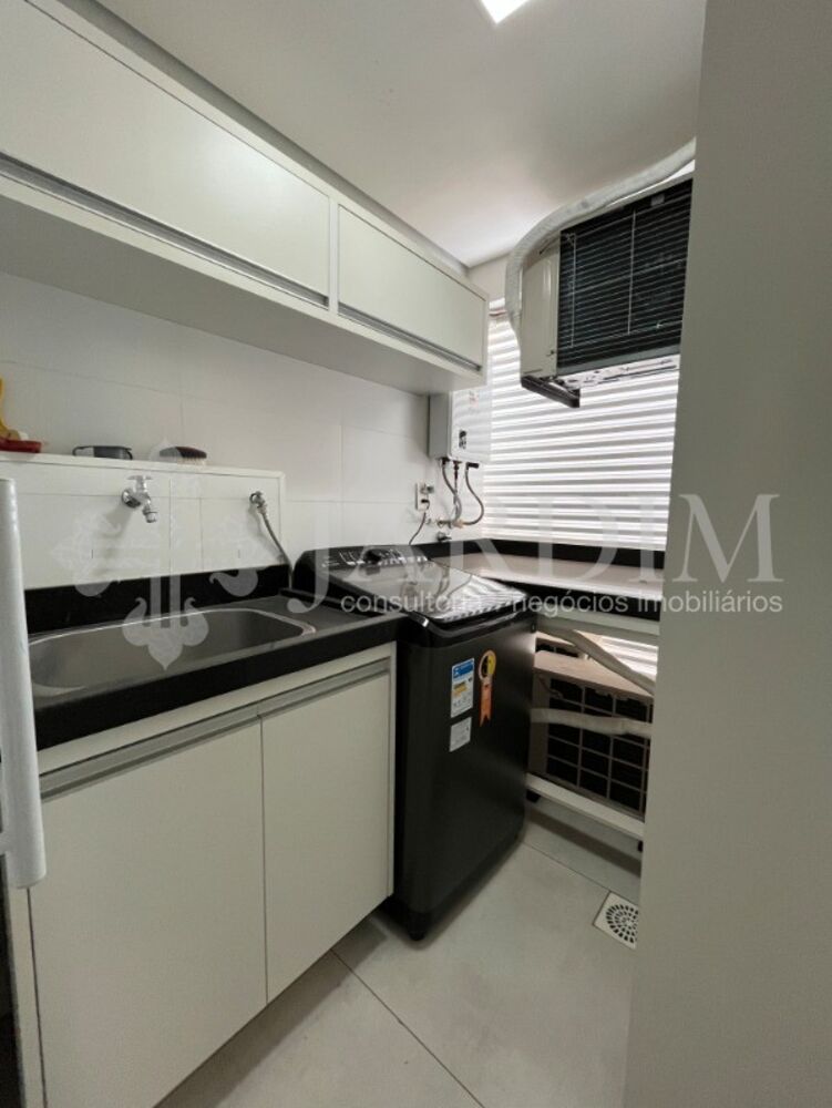 Apartamento para alugar com 2 quartos, 92m² - Foto 6