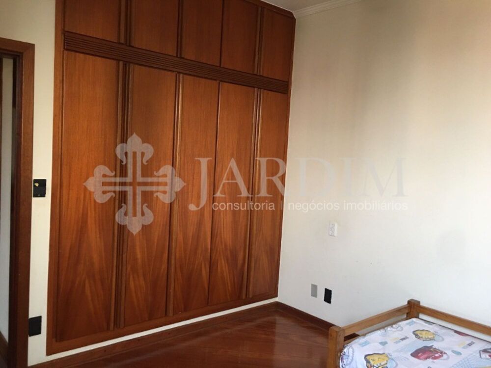Apartamento à venda com 3 quartos, 130m² - Foto 5