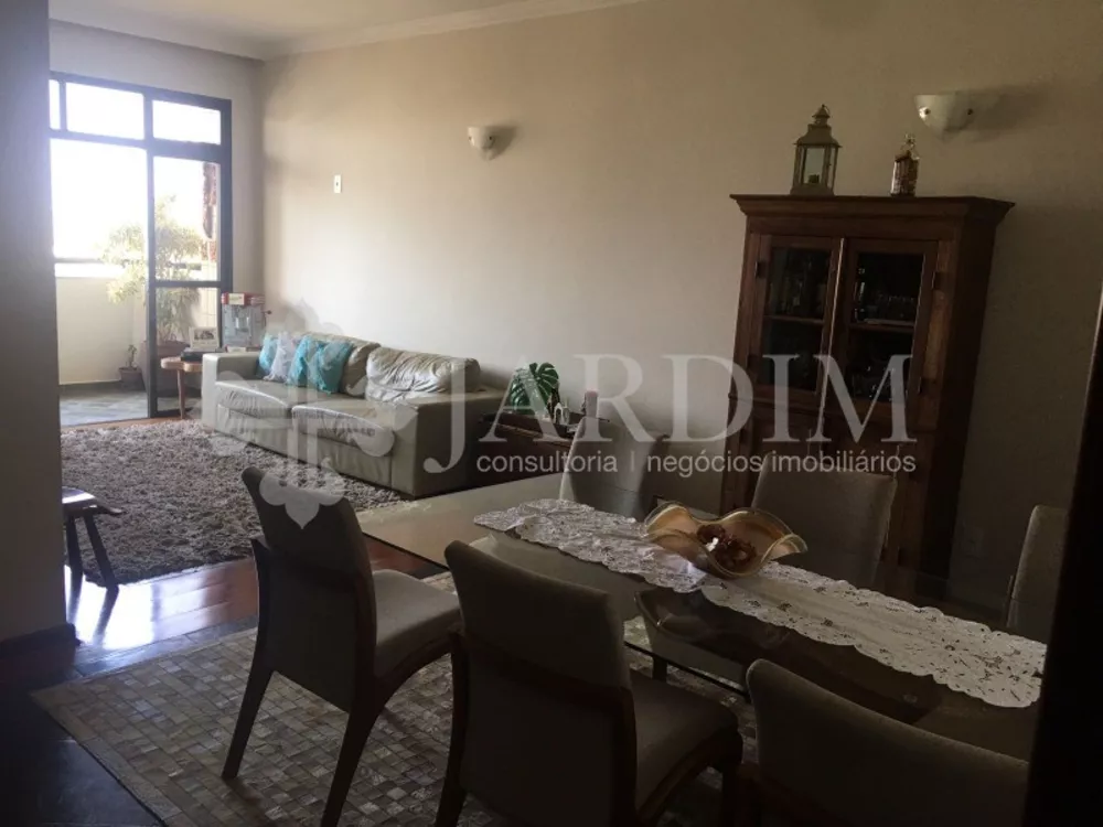 Apartamento à venda com 3 quartos, 130m² - Foto 3