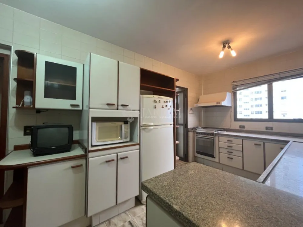Apartamento, 3 quartos, 173 m² - Foto 2