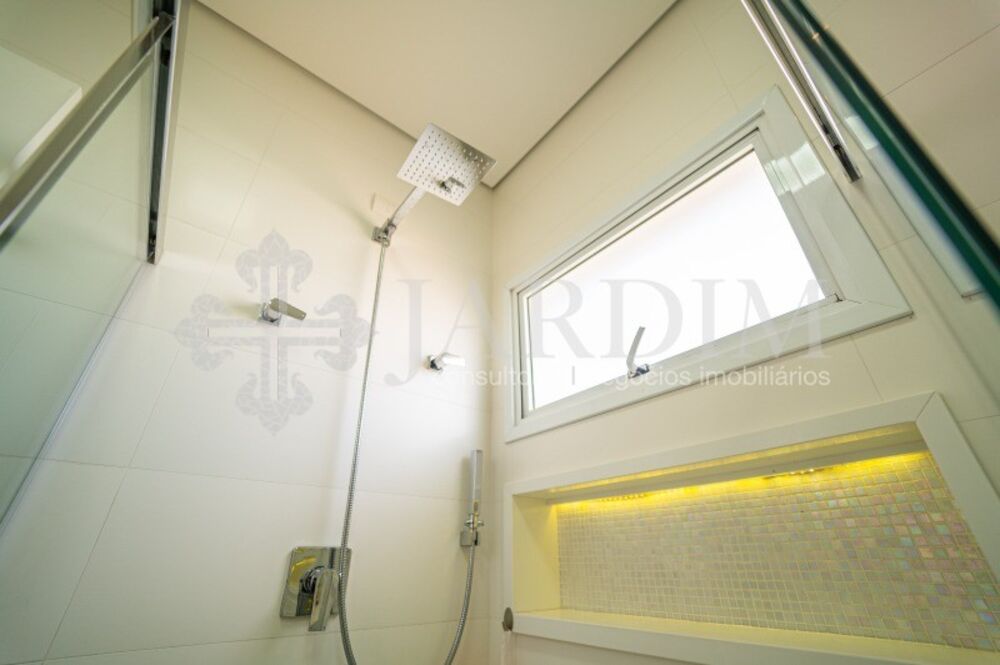 Casa de Condomínio à venda com 3 quartos, 400m² - Foto 7