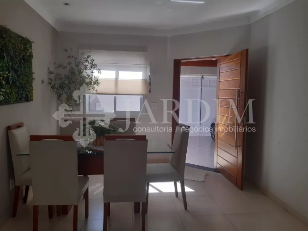 Casa à venda com 3 quartos, 175m² - Foto 5