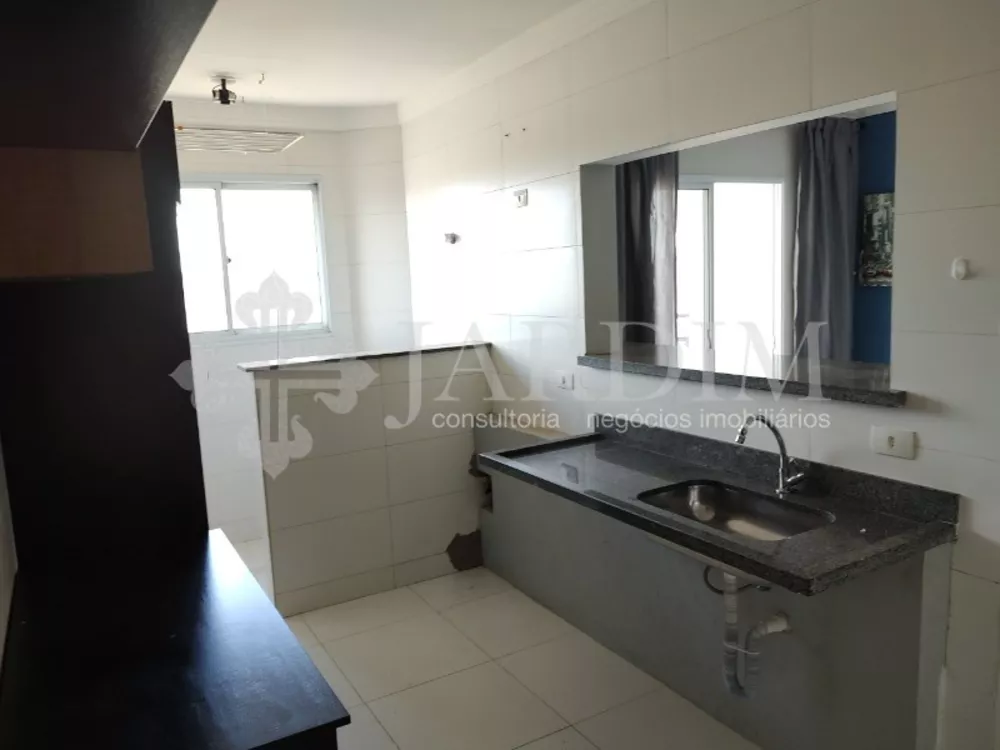 Apartamento à venda com 2 quartos, 63m² - Foto 3