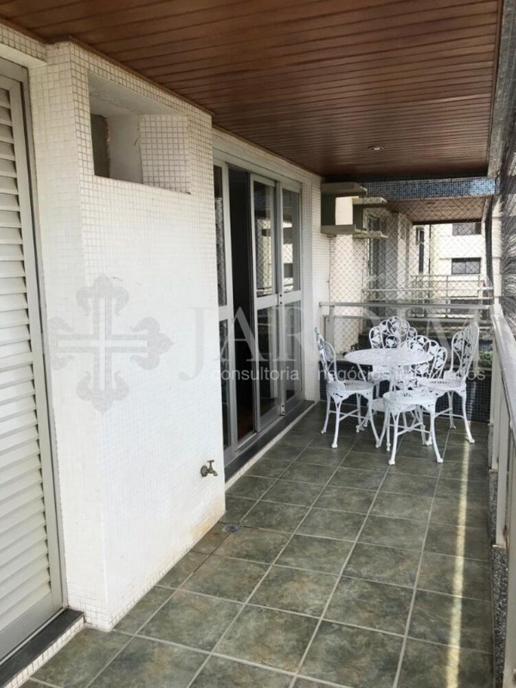 Apartamento, 3 quartos, 190 m² - Foto 1