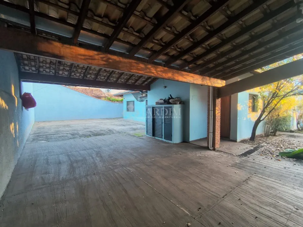 Chácara, 4 quartos, 1000 m² - Foto 4