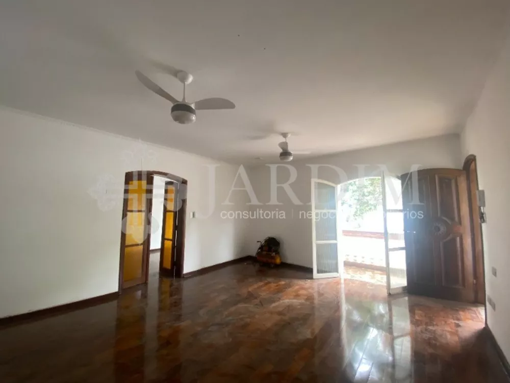 Prédio Inteiro para alugar com 4 quartos, 300m² - Foto 3