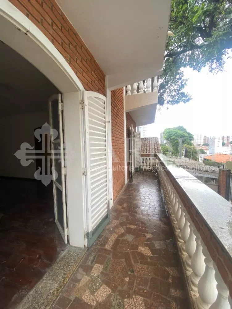 Prédio Inteiro para alugar com 4 quartos, 300m² - Foto 1