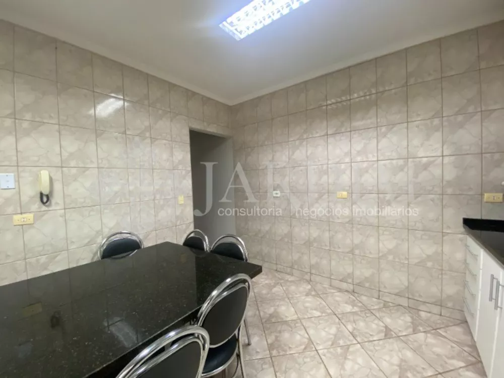 Casa para alugar com 3 quartos, 150m² - Foto 12