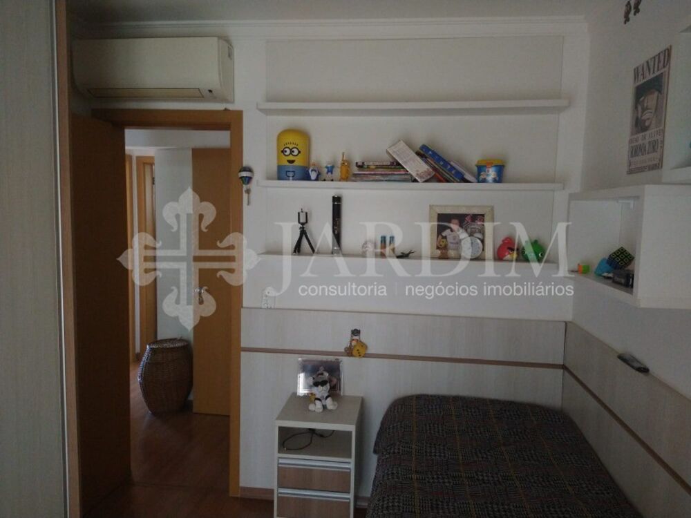 Apartamento à venda com 3 quartos, 114m² - Foto 3