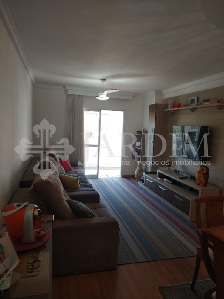 Apartamento à venda com 3 quartos, 114m² - Foto 2