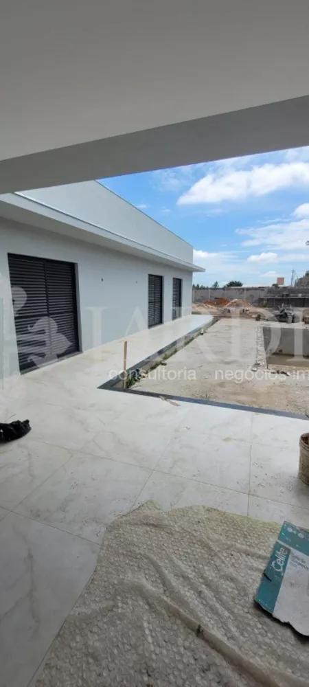 Casa de Condomínio à venda com 3 quartos, 1000m² - Foto 3