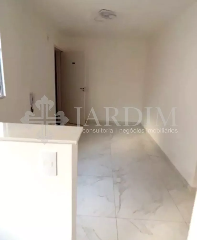 Apartamento à venda com 2 quartos, 44m² - Foto 3